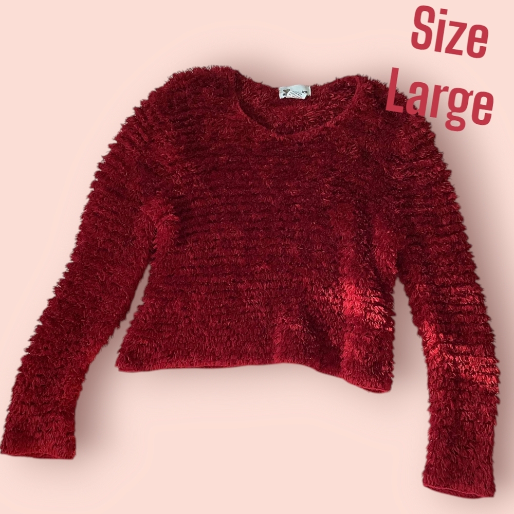 Fluffy sweater shirt Marie Claire size large